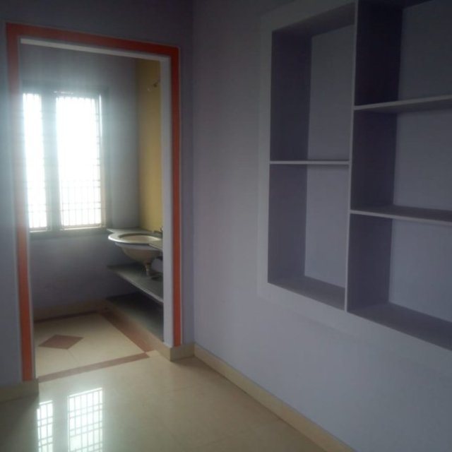 2BHK Commercial / Residential Purpose Independent House for Rent at Rammohanraja Nagar, Kakinada.